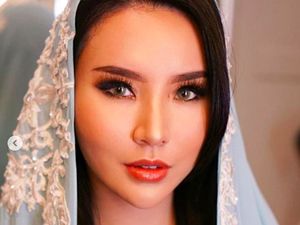 Kecantikan Fitria Yusuf, Direktur Tol yang Jadi Mualaf karena Ayah & Hidayah