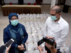 Gubsu-ASN Pemprov Sumut Patungan Bagi Sembako ke Warga Terdampak Corona