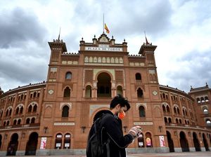 Lockdown Parsial Kota Madrid, Pembatasan Jalan Diberlakukan