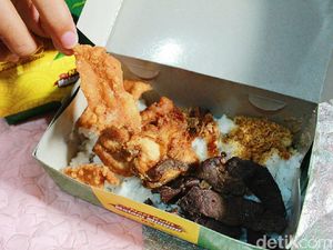 5 Nasi Kulit Kekinian yang Murah Meriah untuk Makan Siang 5 Nasi Kulit Kekinian yang Murah Meriah untuk Makan Siang