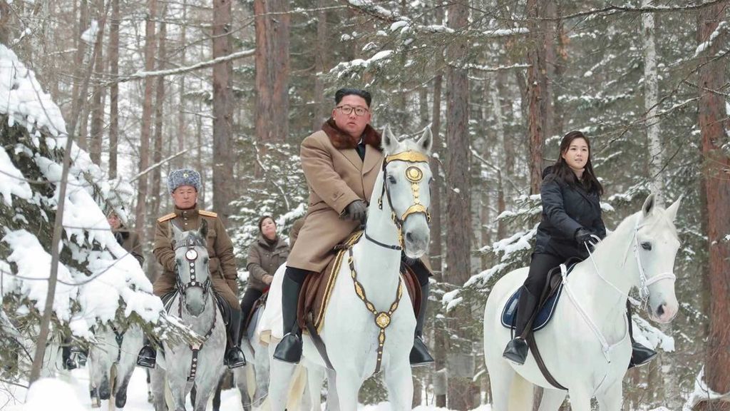 Ri Sol Ju, Istri Cantik Kim Jong Un & Ibu Negara Korea Utara yang Penuh Misteri