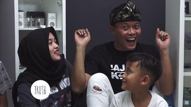 Sule akui bucin terhadap sang kekasih.