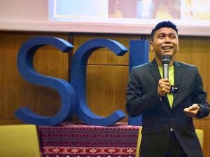 Sosok Billy Mambrasar, Staf Khusus Presiden yang Jadi Kontroversi Sosok Billy Mambrasar, Staf Khusus Presiden yang Jadi Kontroversi