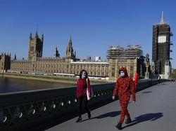 Peneliti Inggris Sengaja Menginfeksi Relawan untuk Pelajari Virus Corona