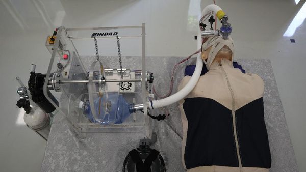 Cakep! RI Akhirnya Punya Ventilator Made in Bandung