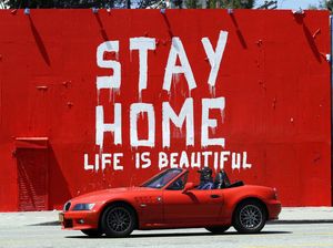 Total Kematian Corona di AS Hampir Mencapai 50.000