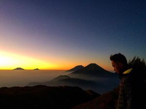 Nostalgia Kemerdekaan di Puncak Prau