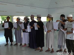 Video 12 Peserta Ijtima Gowa DIpulangkan Usai Dikarantina Video 12 Peserta Ijtima Gowa DIpulangkan Usai Dikarantina