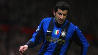 5. Luis Figo (Inter) - 8 juta euro - Pensiun pada 2009 di usia 36 tahun. (Foto: Getty Images/Laurence Griffiths)