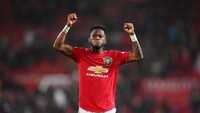 Fred menempati peringkat keenam. Gelandang bertahan ini ditebus dari Shakhtar Donetsk di tahun 2018 seharga 47 juta paun atau setara Rp 902 miliar (Getty Images)