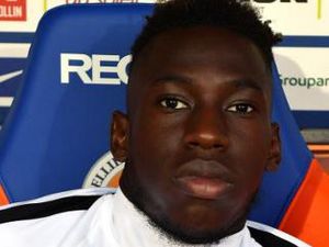 Pesepakbola Ini Sempat Dibuat Koma Akibat Corona