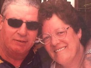 Kisah Suami Istri yang Tak Terpisahkan dalam Sehat Maupun Sakit Corona