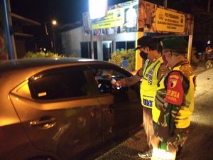 Dua Pekan, 6.664 Kendaraan Pemudik Dihalau Masuk ke Jawa Timur Dua Pekan, 6.664 Kendaraan Pemudik Dihalau Masuk ke Jawa Timur