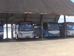 Antisipasi Mudik Lebaran, Terminal Penumpang di Makassar Ditutup