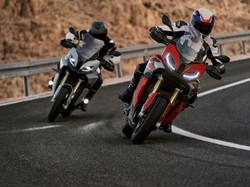 Meluncur di RI, BMW S 1000 XR Dibanderol Rp 719 Juta