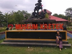 Potret Pembuatan Rokok di Masa Lalu