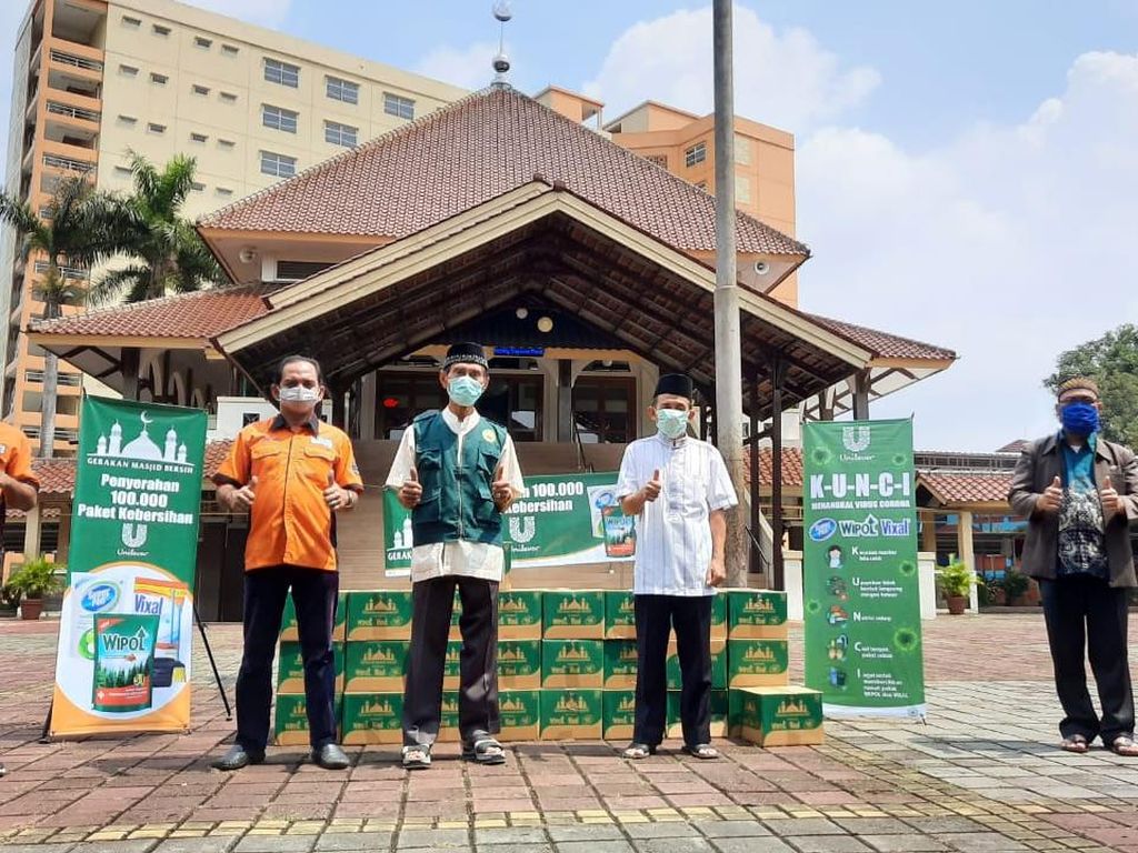 DMI Galakkan Gerakan Masjid Bersih