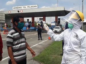 Pos Pantau di Brebes Tolak Ratusan Pemudik per Hari Pos Pantau di Brebes Tolak Ratusan Pemudik per Hari