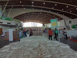 Belanja Sembako di Jatim Bisa Via WhatsApp, Catat Nomornya!