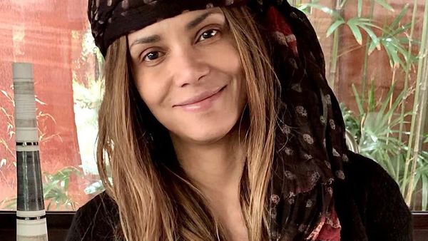 Terungkap! Foto 10 Wajah Asli Artis Saat #dirumahaja Tanpa Makeup