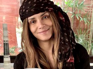 Terungkap! Foto 10 Wajah Asli Artis Saat #dirumahaja Tanpa Makeup Terungkap! Foto 10 Wajah Asli Artis Saat #dirumahaja Tanpa Makeup