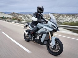 Spesifikasi Lengkap BMW S 1000 XR, Siap Tantang Versys 1000 dan Africa Twin