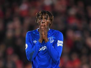 Pesta Saat Lockdown, Striker Everton Hadapi Denda Rp 3 M