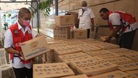 PMI Jakarta Berikan Bantuan 1.000 APD