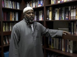 Kisah Imam yang Sebarkan Islam di Kota Dosa