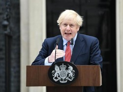 Lewati Masa Puncak Corona, PM Inggris Siapkan Strategi Keluar dari Lockdown