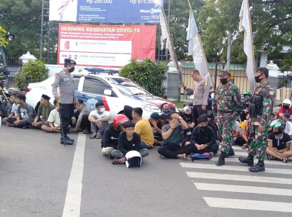 Polisi Tilang Puluhan Pelaku Balap Liar di Makassar, Motor Ditahan 3 Bulan
