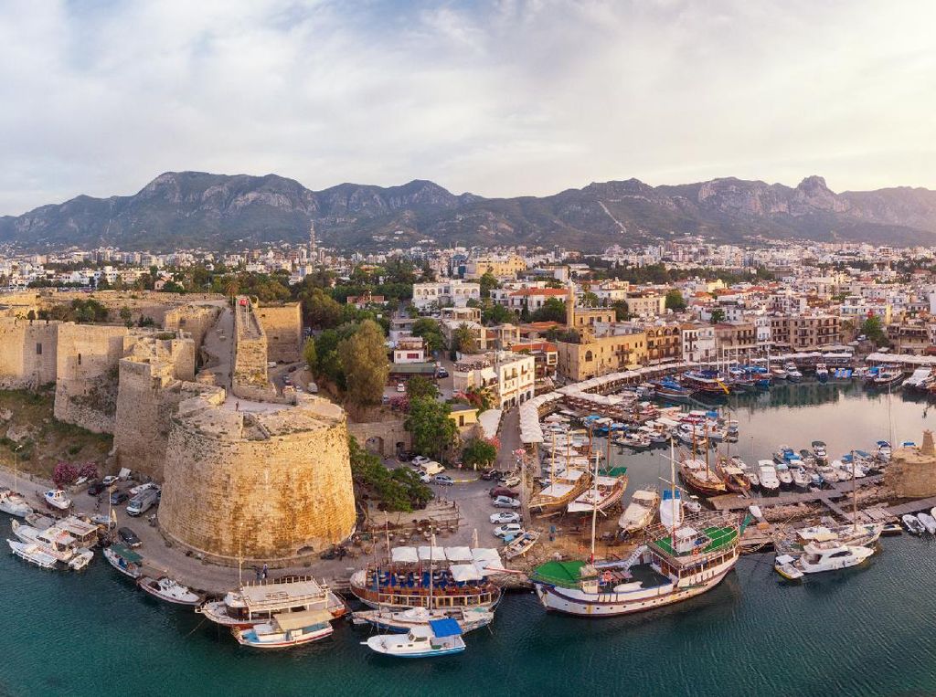 Siprus Siap Buka Lagi Pariwisatanya di Bulan Juli