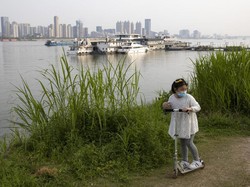 Diskriminasi yang Membayangi Wuhan Usai Lockdown Dibuka