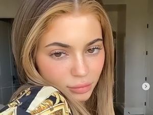 Foto: Kylie Jenner Bikin Pangling dengan Wajah Tanpa Makeup Saat Karantina Foto: Kylie Jenner Bikin Pangling dengan Wajah Tanpa Makeup Saat Karantina