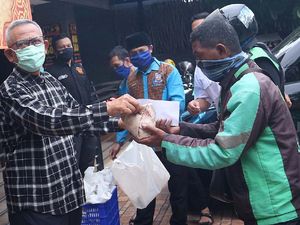Bantuan Makanan Berbuka Puasa untuk Ojol