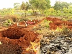 TPU Cikadut Bandung Masih Bisa Menampung Banyak Jenazah COVID-19