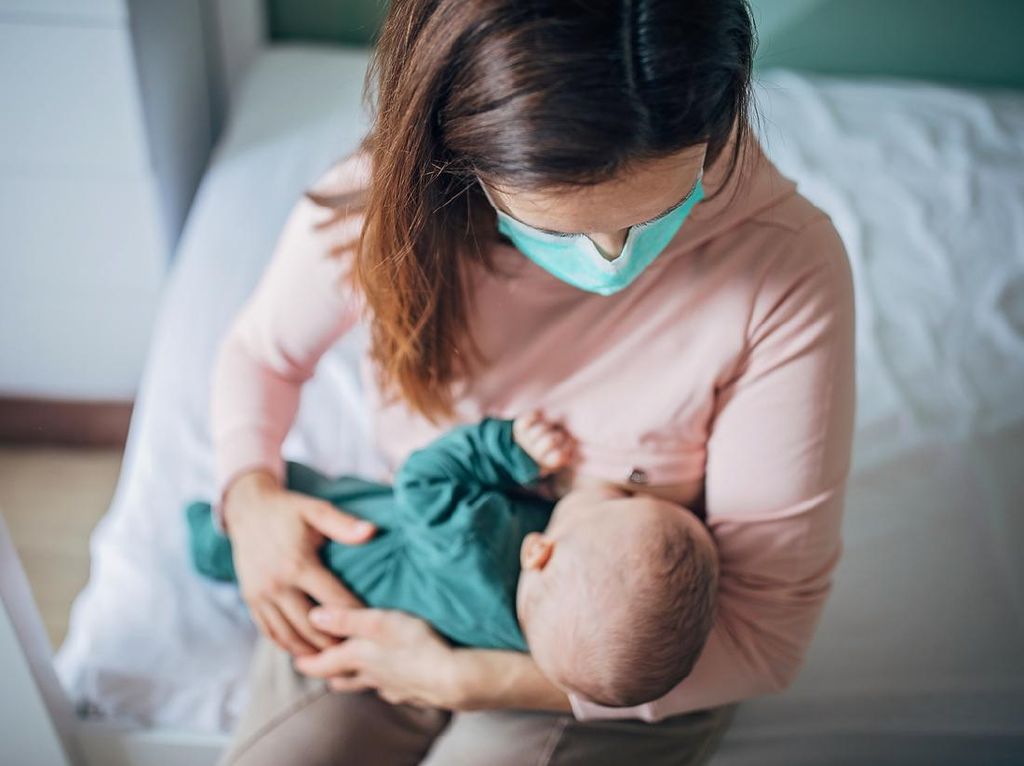 Saran WHO Soal Ibu Menyusui yang Terinfeksi Virus Corona Saran WHO Soal Ibu Menyusui yang Terinfeksi Virus Corona