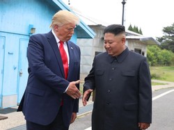 Kim Jong Un Kirim Pesan Ini ke Trump yang Positif Corona