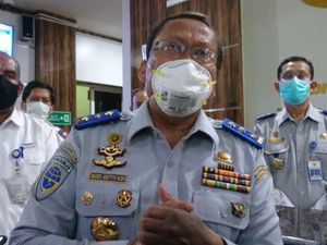 Kemenhub Minta Polisi Cegat Bus yang Hendak Nyeberang dari Merak ke Lampung