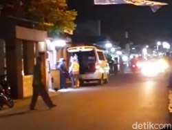 Beredar Video Petugas Ber-APD Jemput Pasien di Sidoarjo