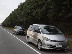 Mobil-mobil Ditinggalkan Begitu Saja di Selandia Baru, Ada Apa?