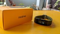 Unboxing Realme Band, Fitness Tracker Murah Penantang Mi Band