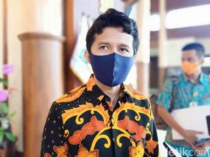 Macet Parah di PSBB Surabaya Raya Hari Pertama, Jam Masuk Karyawan Akan Diatur