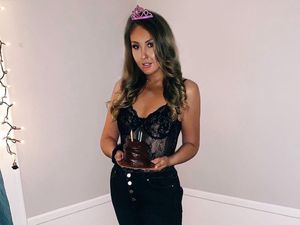 Begini Kencan Romantis Sosialita dengan Dokter yang Tangani Pasien Corona Begini Kencan Romantis Sosialita dengan Dokter yang Tangani Pasien Corona