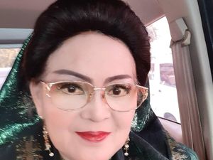 Leily Sagita Kaget Disebut Jualan Keripik untuk Sambung Hidup Leily Sagita Kaget Disebut Jualan Keripik untuk Sambung Hidup