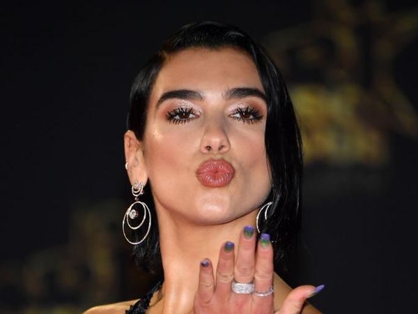 Transformasi Dua Lipa, Dulu Diremehkan Kini Jadi Penyanyi Tajir di Dunia
