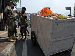 14 Wewenang Satpol PP DKI sebagai Penyidik di Draf Perda Corona