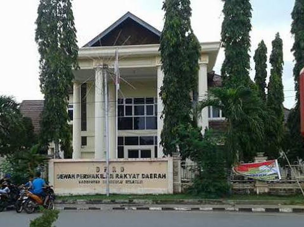 Anggota DPRD Bengkulu Selatan Kunker Saat Pandemi, Dinkes: Harus Isolasi Anggota DPRD Bengkulu Selatan Kunker Saat Pandemi, Dinkes: Harus Isolasi