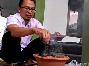 Dokter di Bondowoso Klaim Bisa Tangkal Corona dengan Bakar Tembakau dan Garam