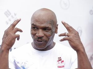 Geger Kabar Mike Tyson Meninggal Usai Isap Racun Kodok, Ini Faktanya Geger Kabar Mike Tyson Meninggal Usai Isap Racun Kodok, Ini Faktanya